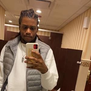 Meet your Posher, Izzy